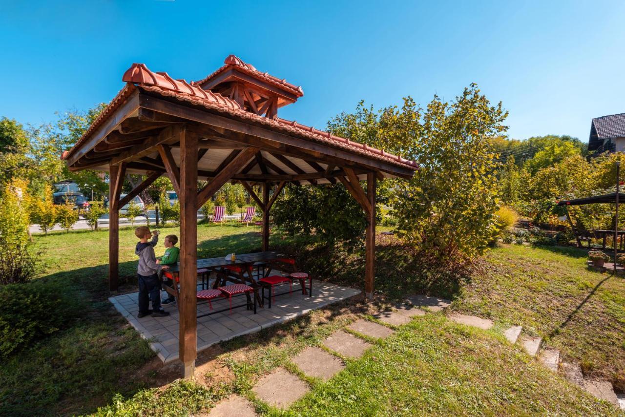 Kuca Jankovica Hotel Vrnjačka Banja Exterior foto